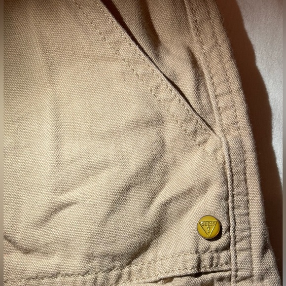 Vintage Y2K Low-Rise Khaki Guess Shorts - Picture 6 of 6